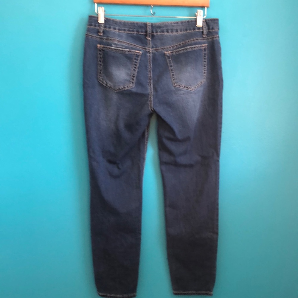 Embroidered Floral Jeans Boho Festival Straight Leg Size 6 Baccini - Picture 8 of 16
